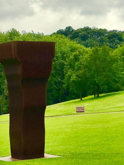 LA RED DE OFICINAS DE TURISMO DE EUSKADI VISITA CHILLIDA LEKU header image