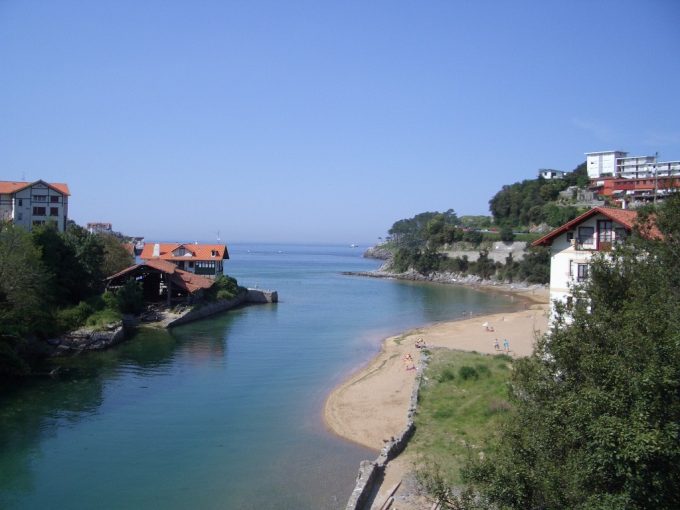 EL TURISMO AUMENTA UN 27% EN LEA ARTIBAI CON LEKEITIO COMO PRINCIPAL RECLAMO. header image