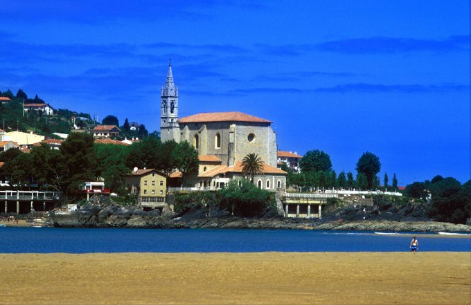 MUNDAKA DA COMIENZO A LA TEMPORADA TURÍSTICA ESTIVAL header image